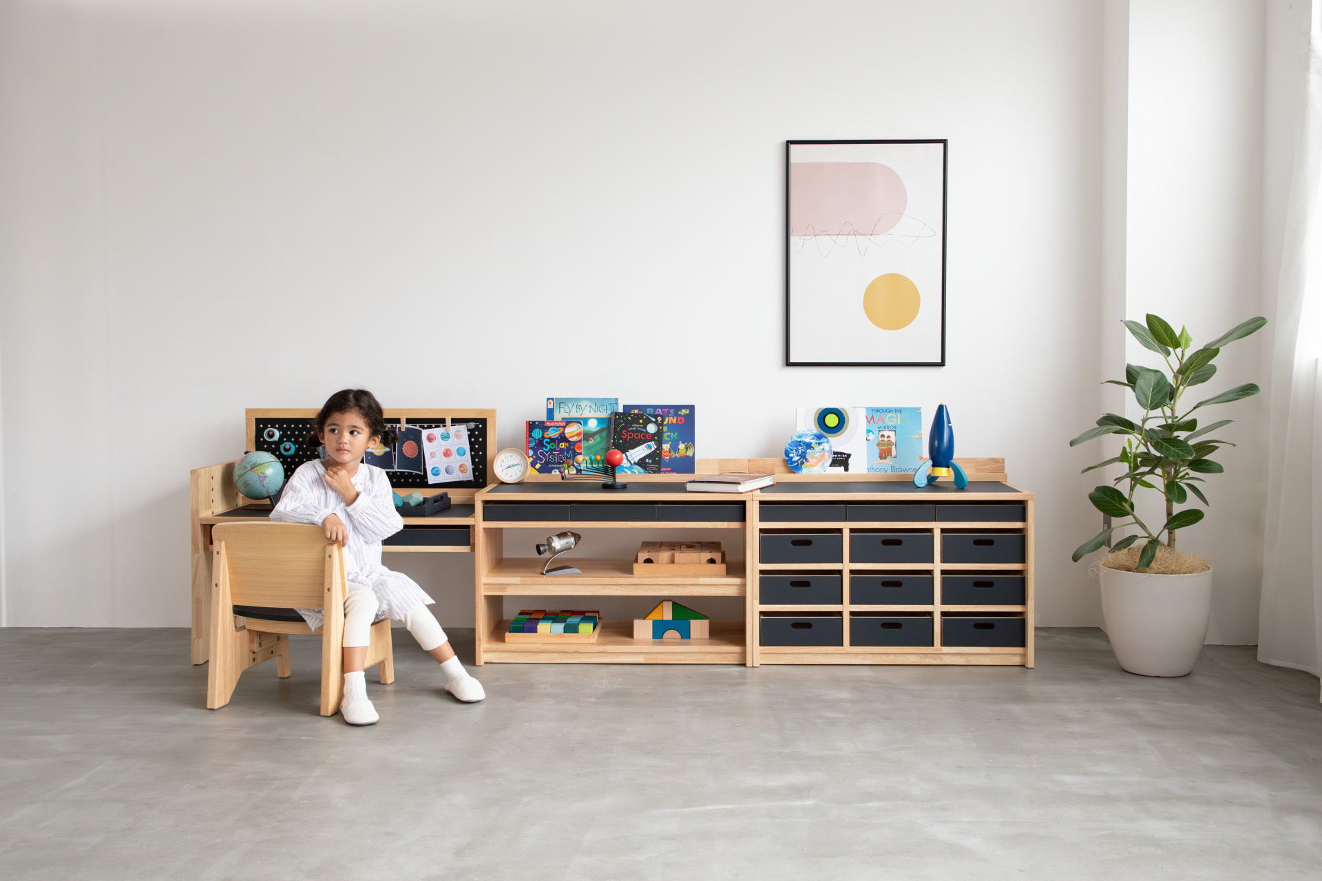 子どもの自立心を育む知育家具ブランド「MINORINO」 | AXIS Web