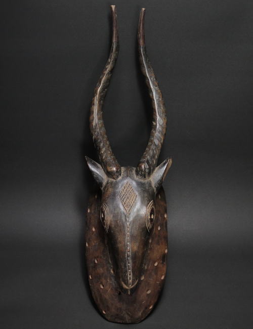 ガゼルのマスク<アフリカの仮面(木彫り)：アフリカ雑貨アザライ