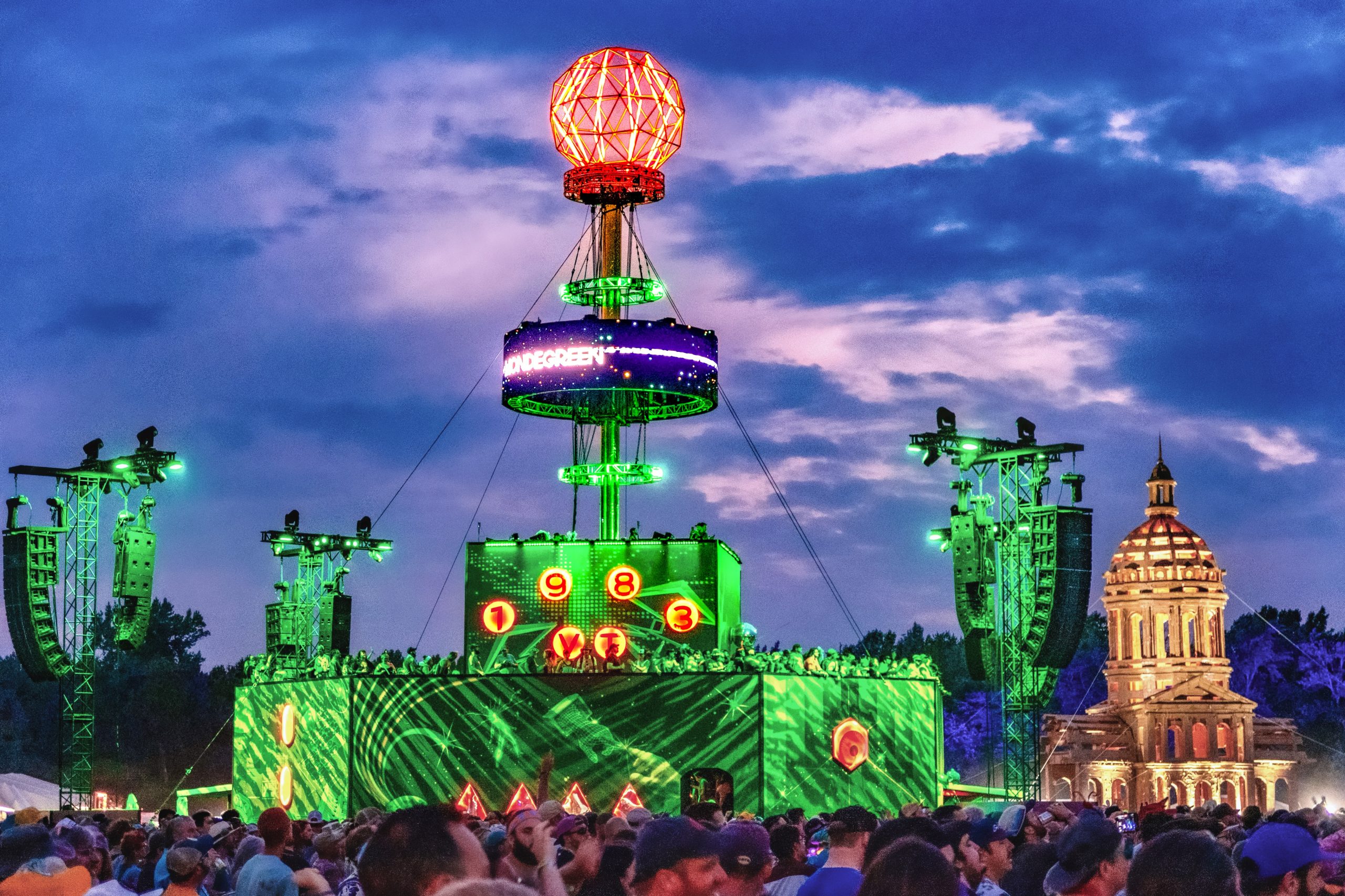 Sunflower Field of Dreams – AZN Media