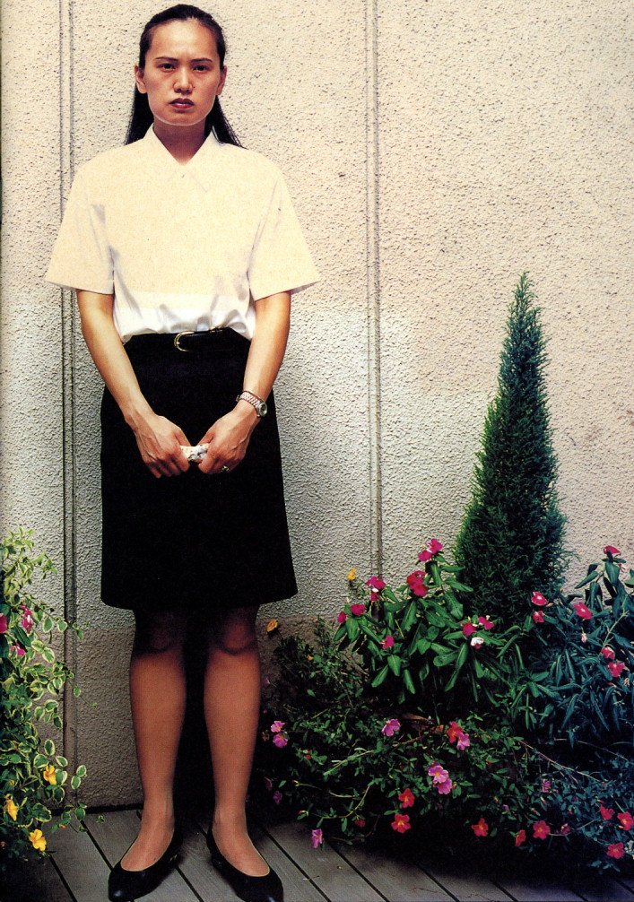 Chicken Skin Photographs. Part Three. / 写真：清野賀子 デザイン