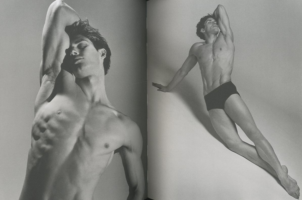 ROBERTO BOLLE AN ATHLETE IN TIGHTS / Bruce Weber | 小宮山書店