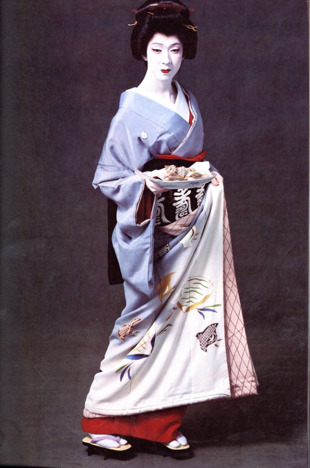 坂東玉三郎 / 著：篠山紀信 構成・装丁：田中一光 | 小宮山書店