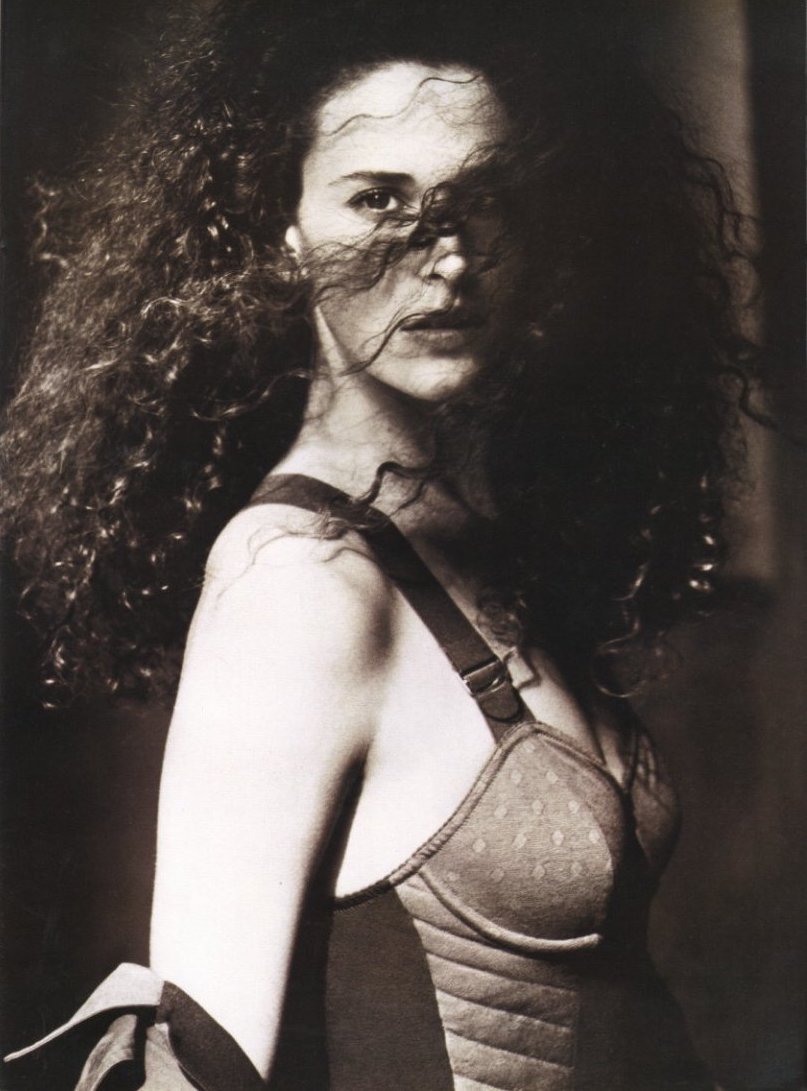 emporio armani MAGAZINE N°2 SEMESTRALE MAGAZINE / Edit: Rosanna