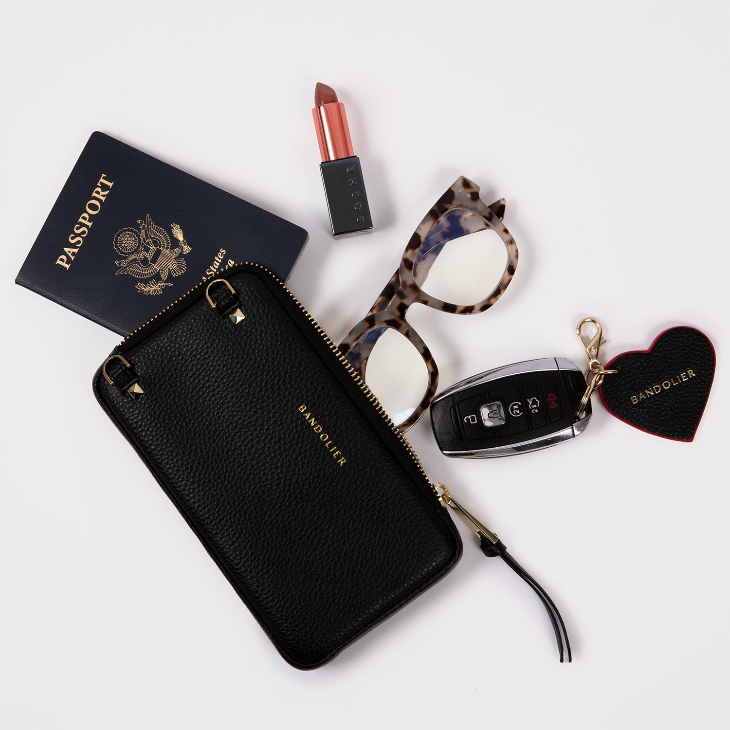 Pebble Leather Expanded Pouch Black/Gold – Bandolier