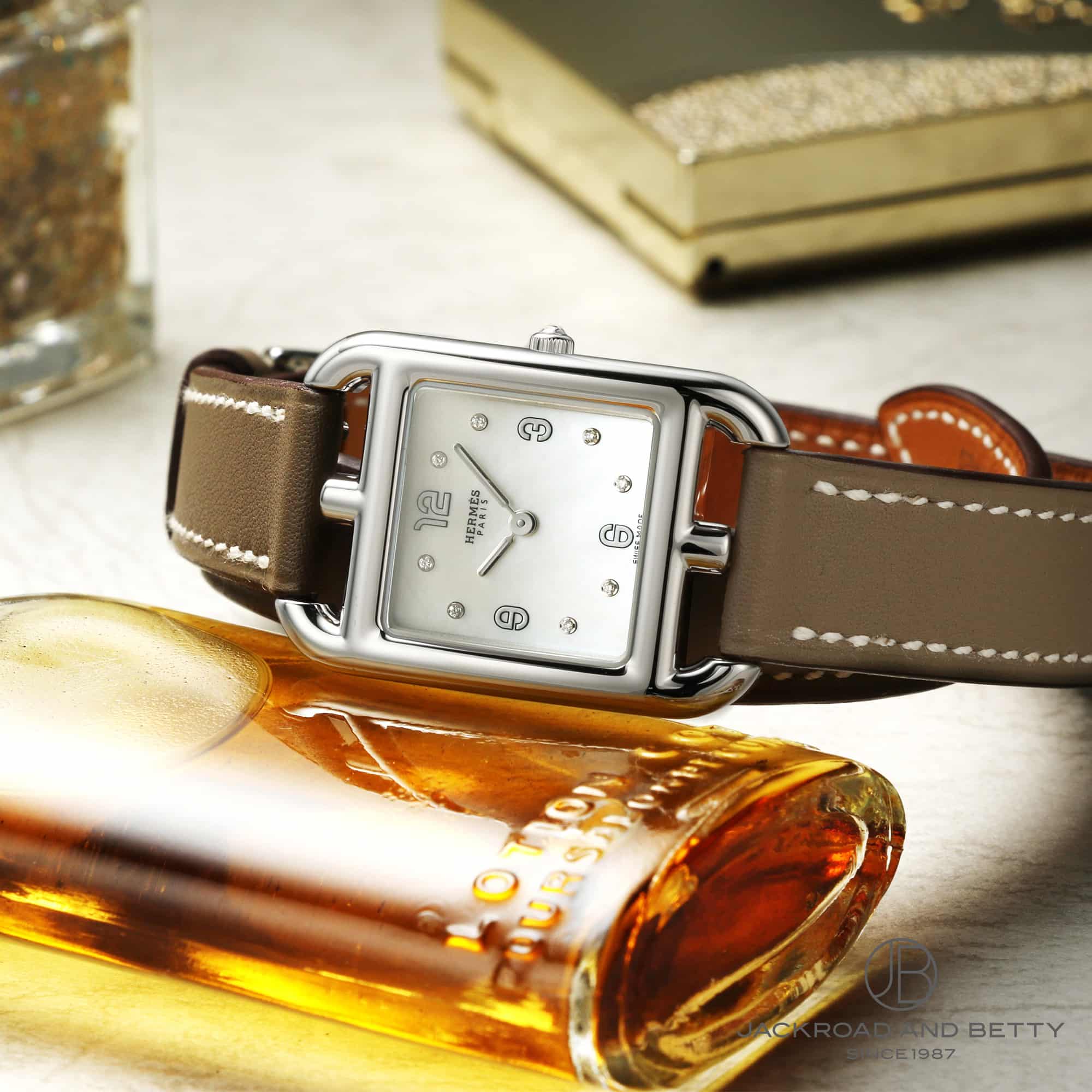 保存版】エルメス ケープコッドの特徴まとめ｜後悔しない選び方ガイド