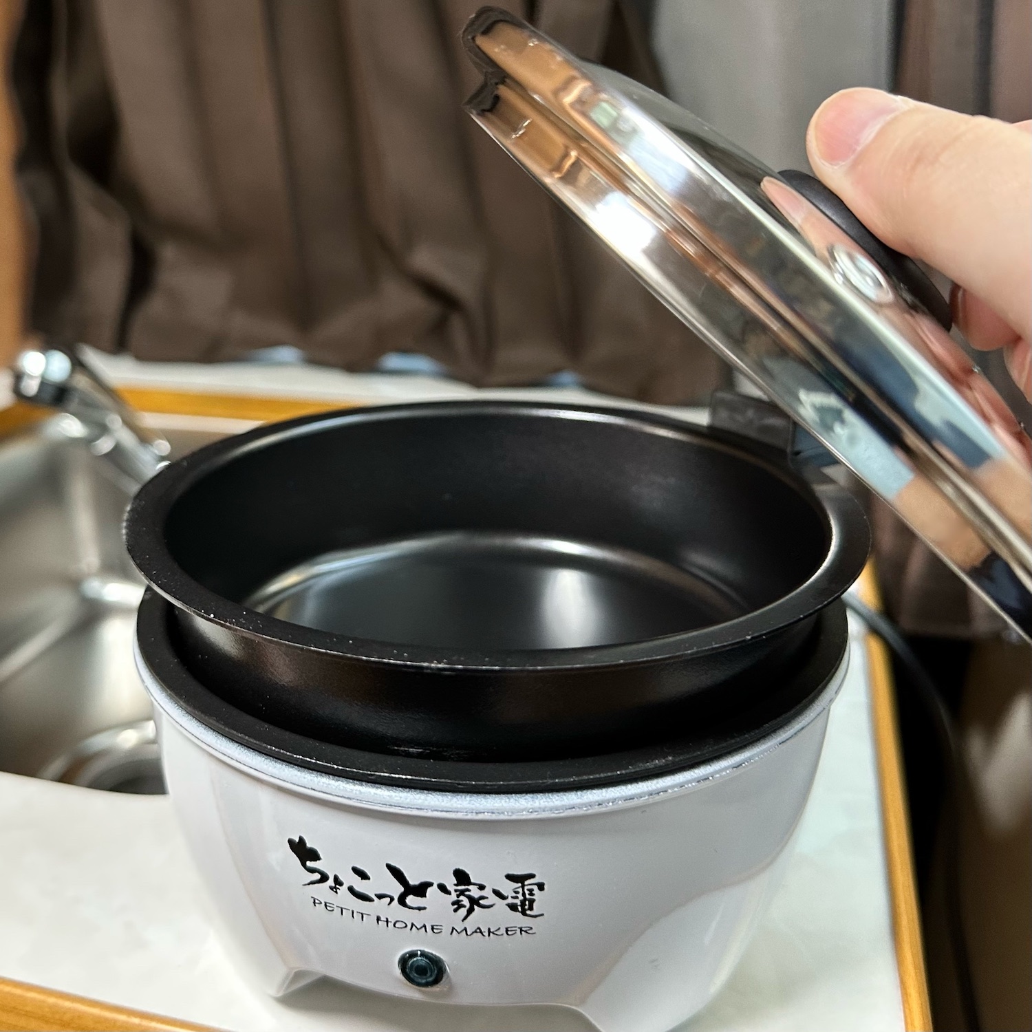 ソロ車中泊で愛用している加熱調理器具を3つご紹介！ポイントは小型