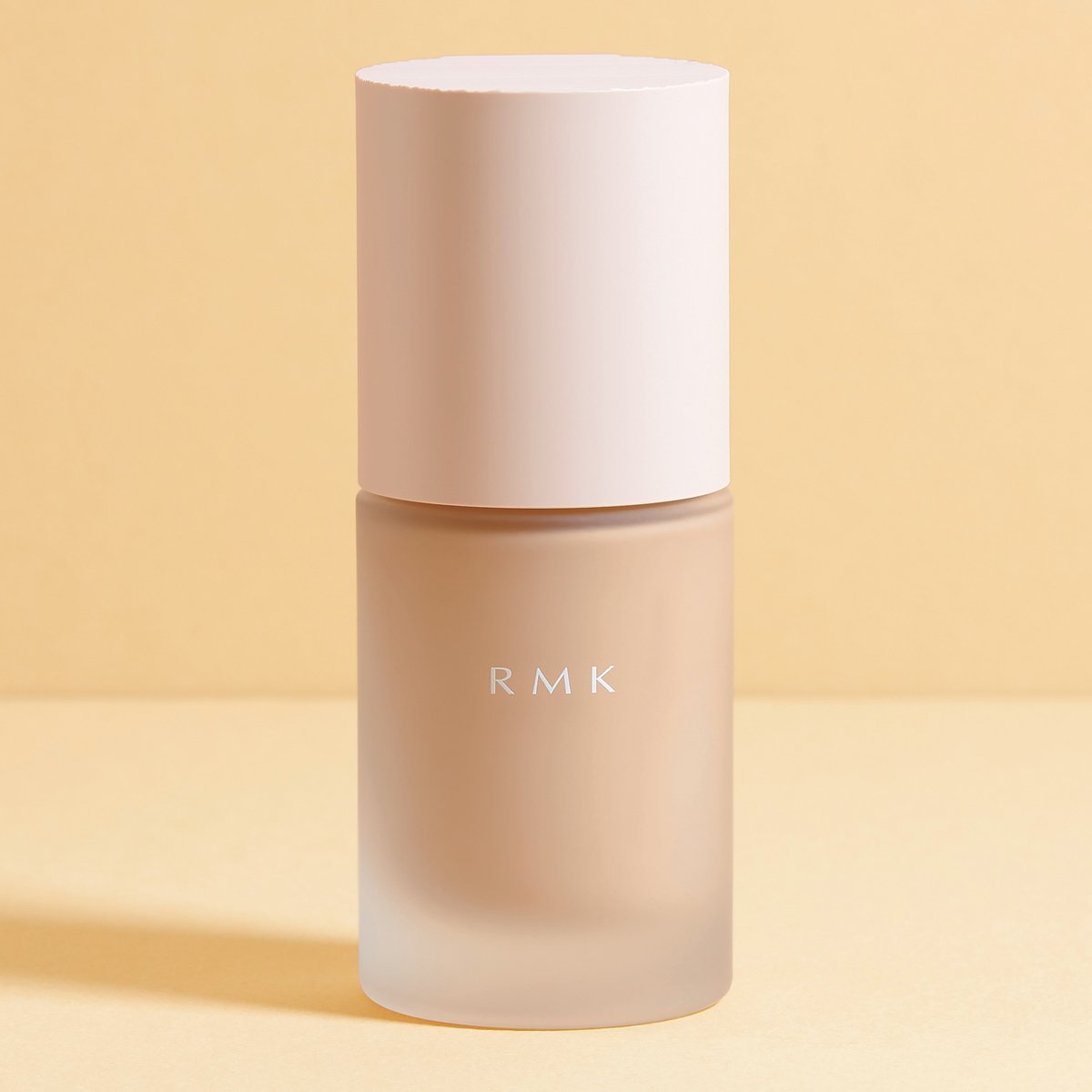 RMKの日焼け止め、UV機能付きの下地・ファンデを集めました。 | 美的.com