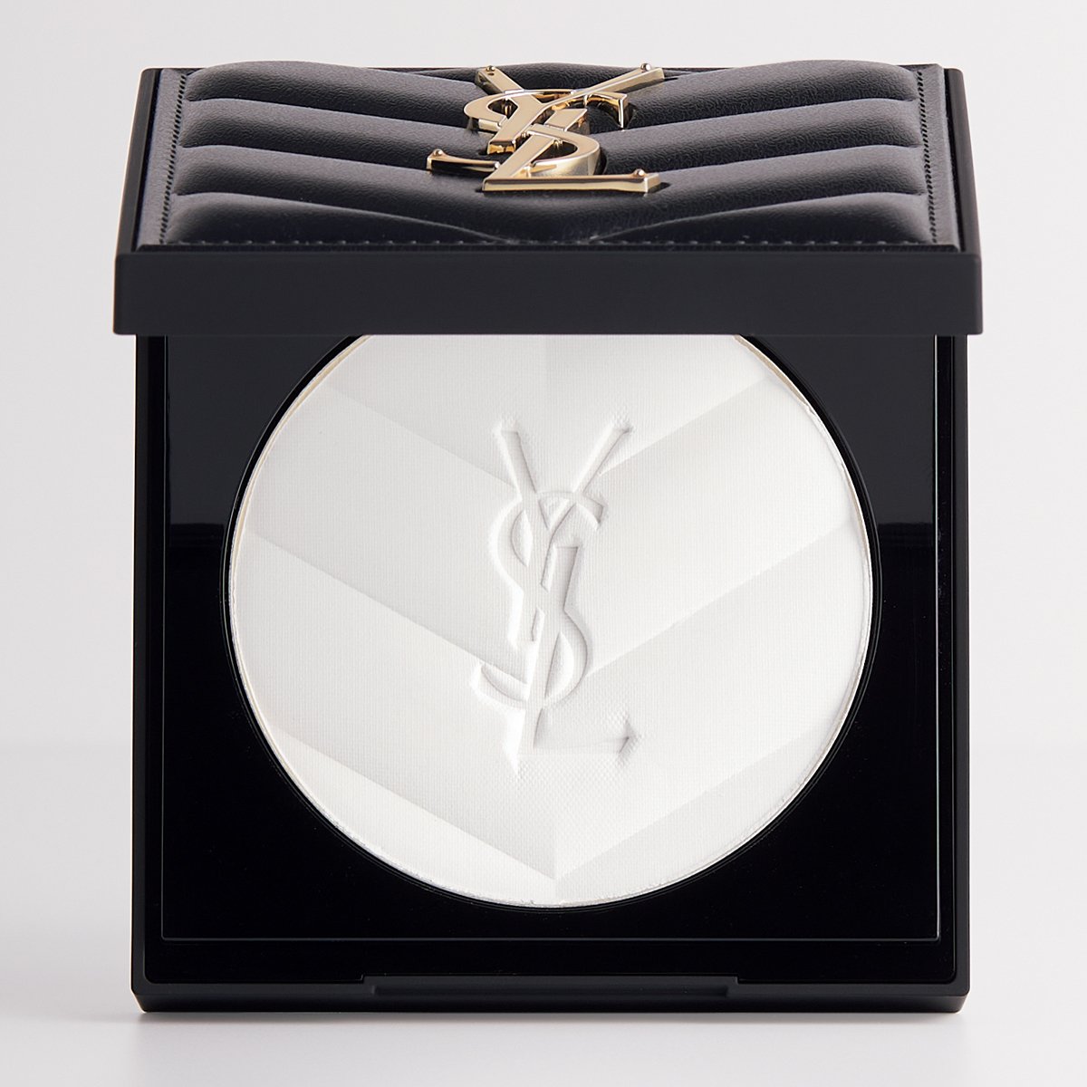 イヴ・サンローラン］オールアワーズ ハイパープレストパウダー 発売日