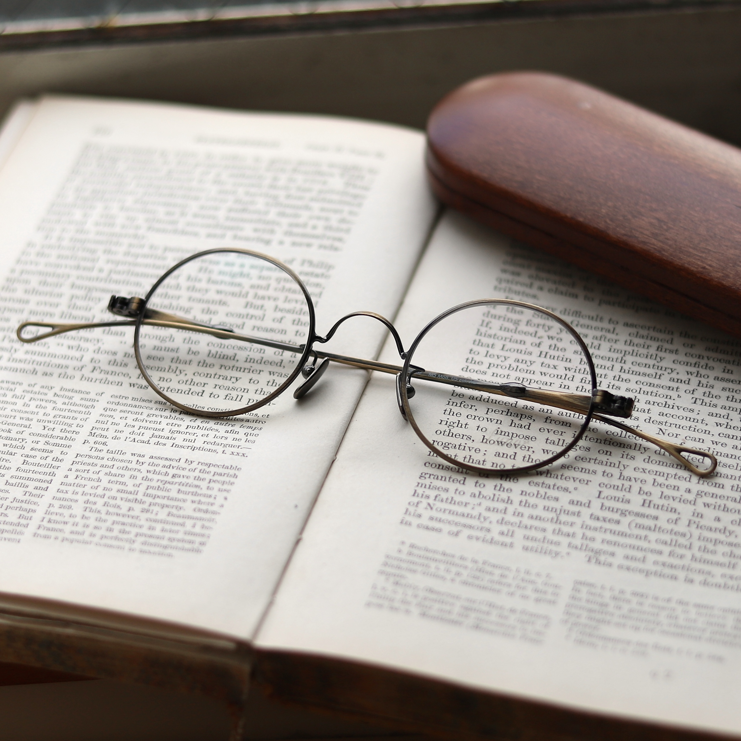 美品 ルノア M5-05 メタルフレーム ラウンド ゴールド 中古伊達メガネ