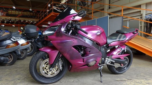 ZX-9R買取査定事例｜状態劣悪の2000年式を10万円