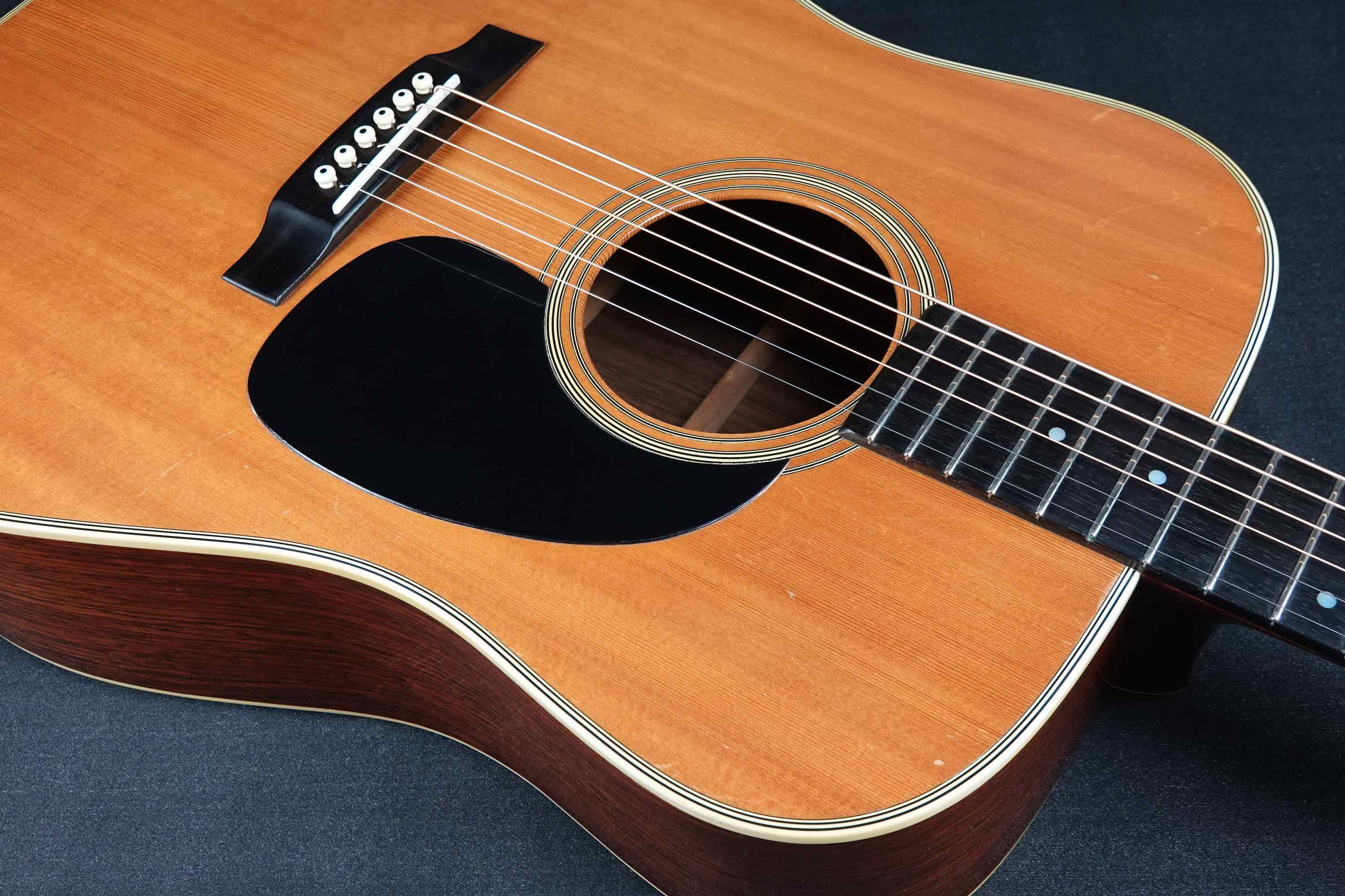 Martin D-28 | 楽器詳細ページ [Blue-G]