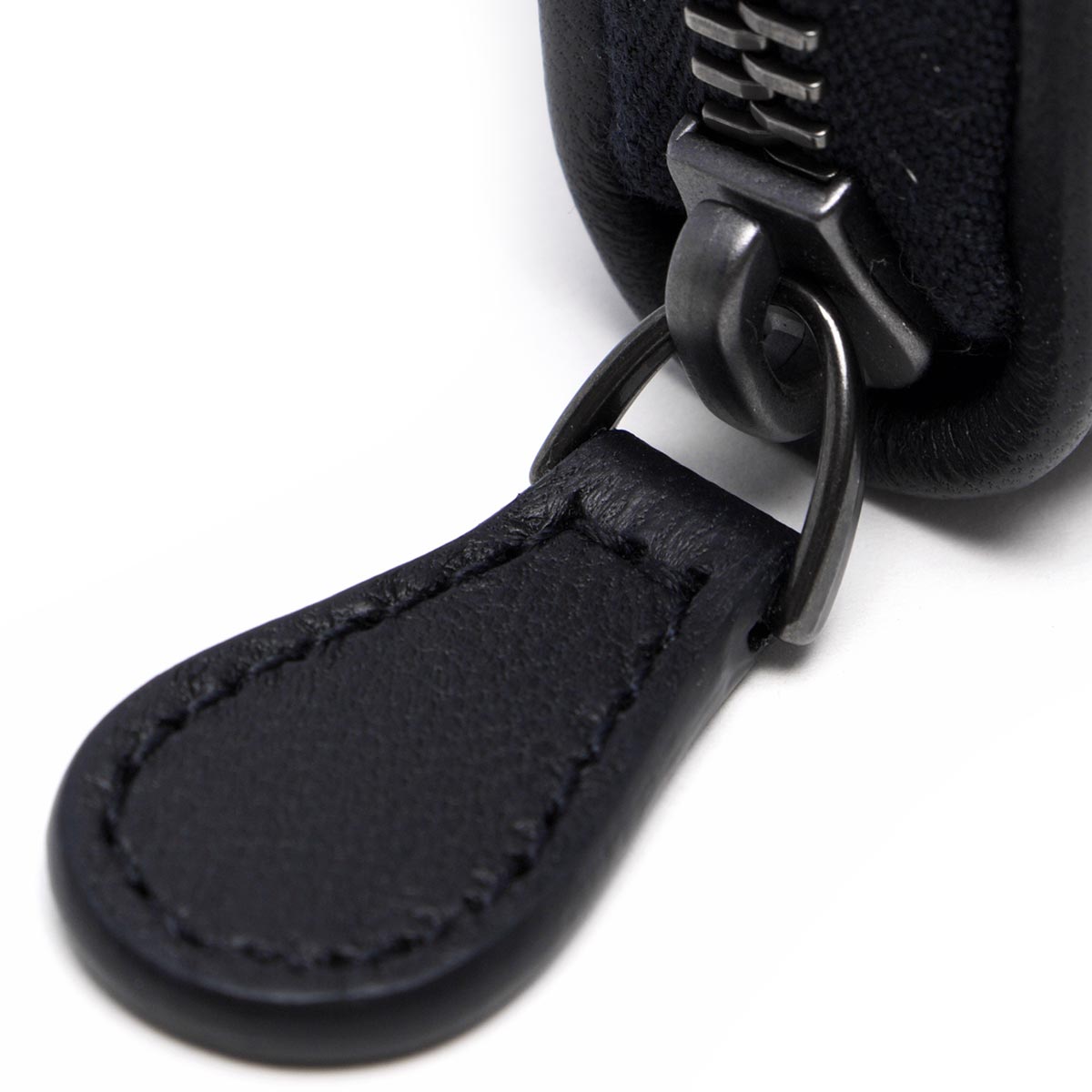 ボッテガヴェネタ (ボッテガ・ヴェネタ) 長財布 財布 メンズ イントレ