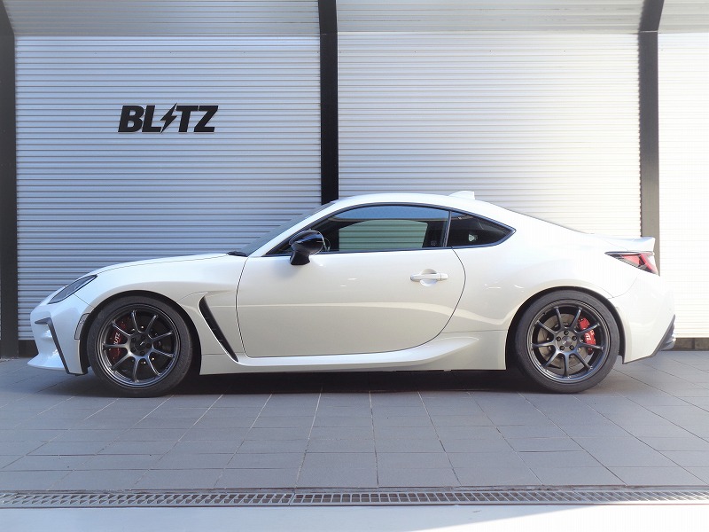 車高調装着イメージ | BLITZ