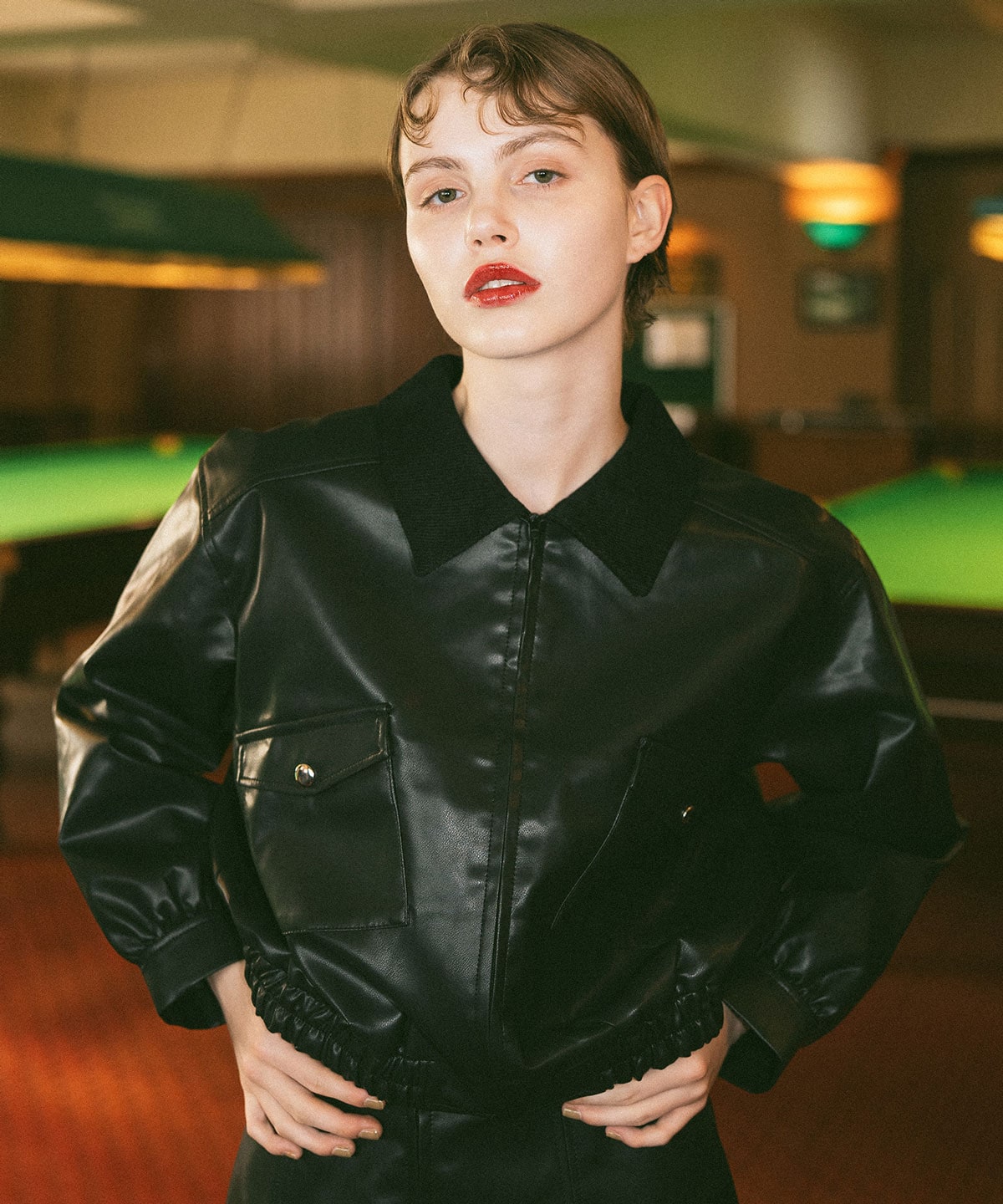 フェイクレザージップブルゾン