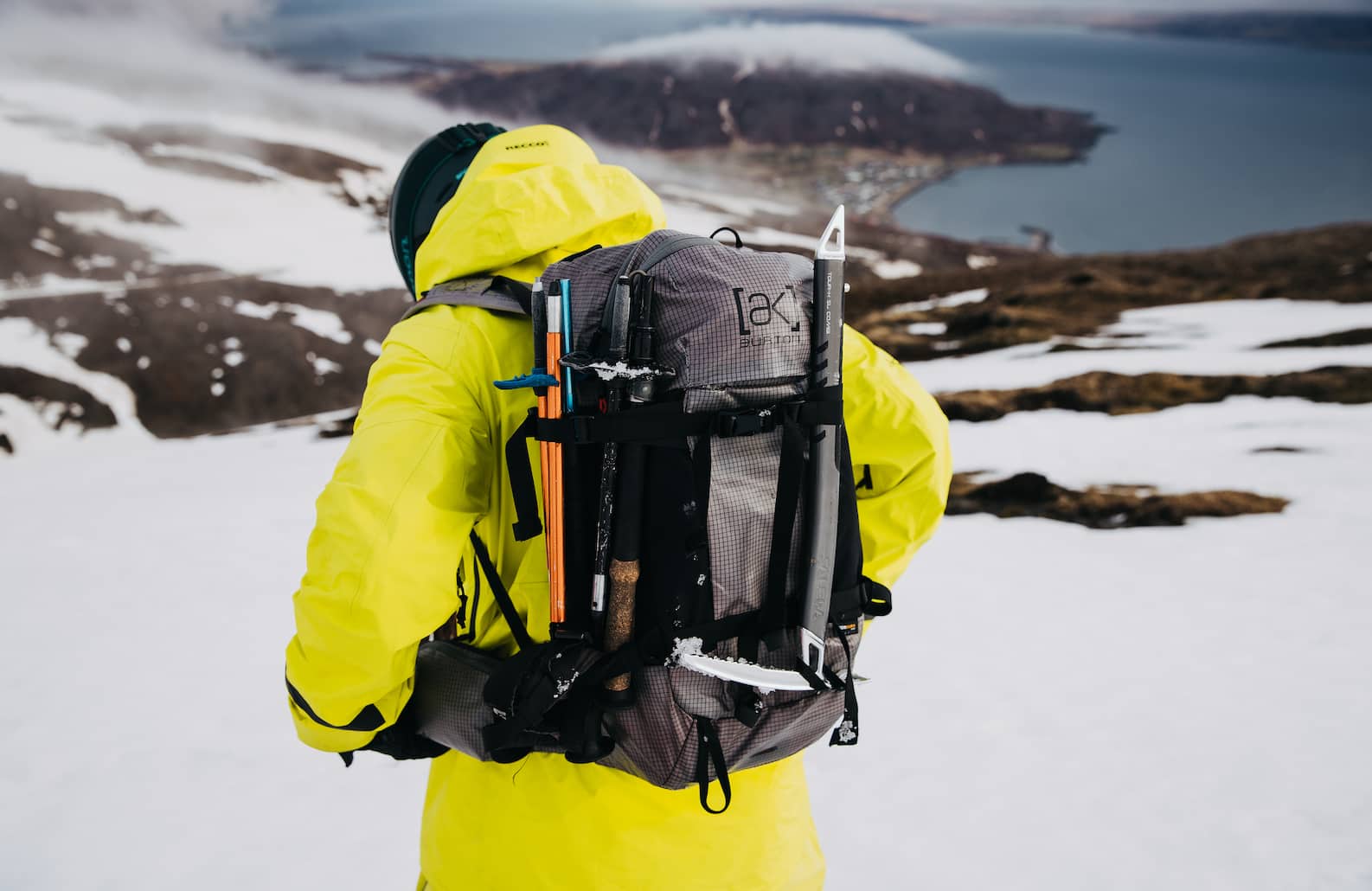 ak] ディスパッチャー 18L バックパック | Burton.com Winter 2023 JP