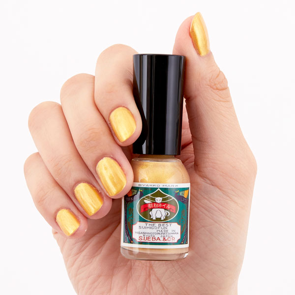 胡粉ネイル 輝かシリーズ 黄金色（おうごんいろ） – 京都の老舗／日本
