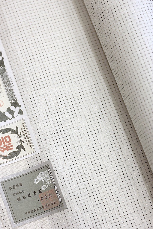 本場結城紬/地機（いざり機）・極小十字絣/蚊絣ソロ