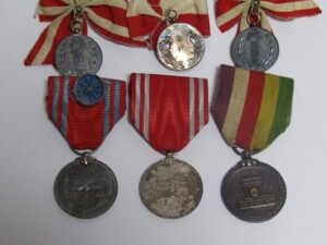 東京都世田谷区代田にて、旧日本軍の瑞宝章 勲章 徽章 記念章 従軍記章