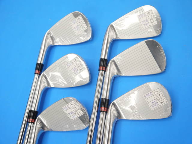 DOCUS ドゥーカス 中古アイアンセット DOCUS RELOADED NEO シルバー