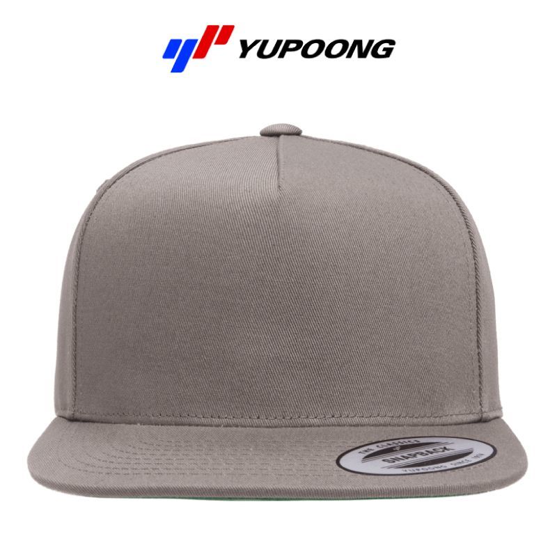 YUPOONG】5パネル クラシックスナップバックキャップ(ソリッド