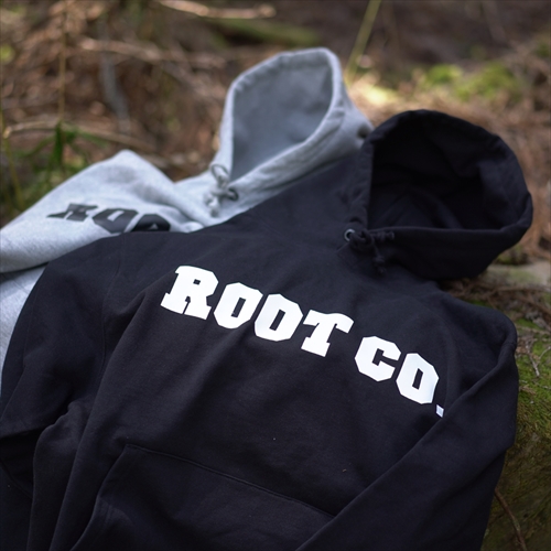 ルート | PLAY UTILITY BACK POCKET Logo Sweat Hoodie 2024