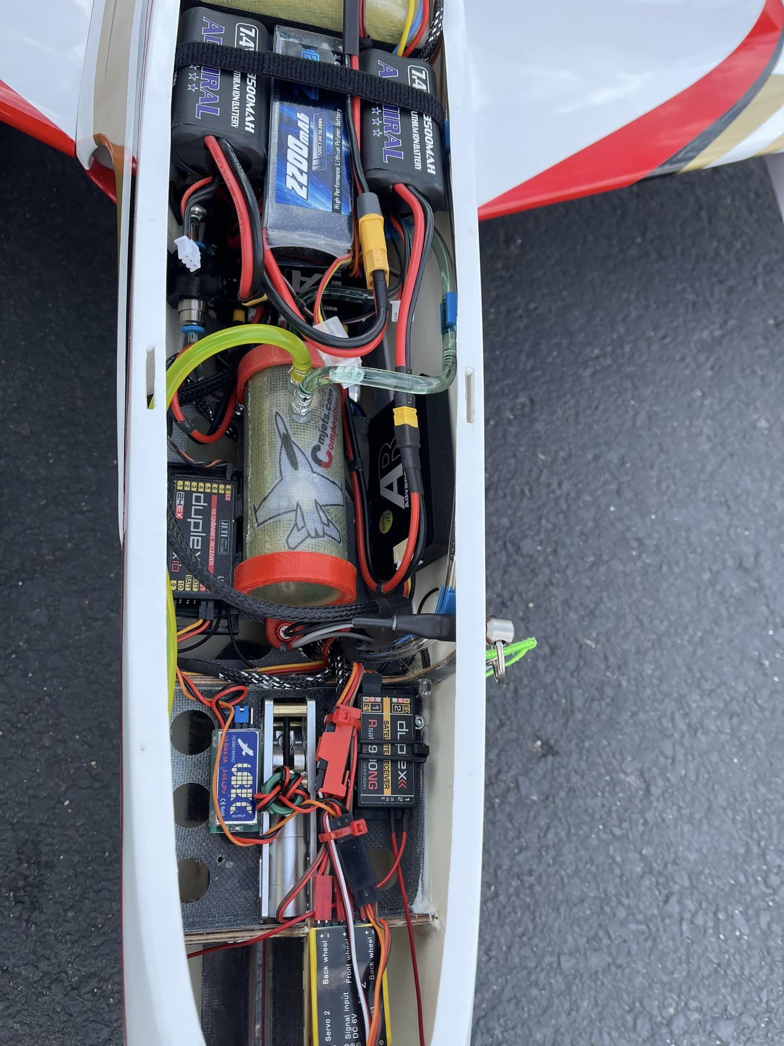 SebArt Mini Avanti S 90mm Jet 1,36m ARF (White/Red) – Gator RC