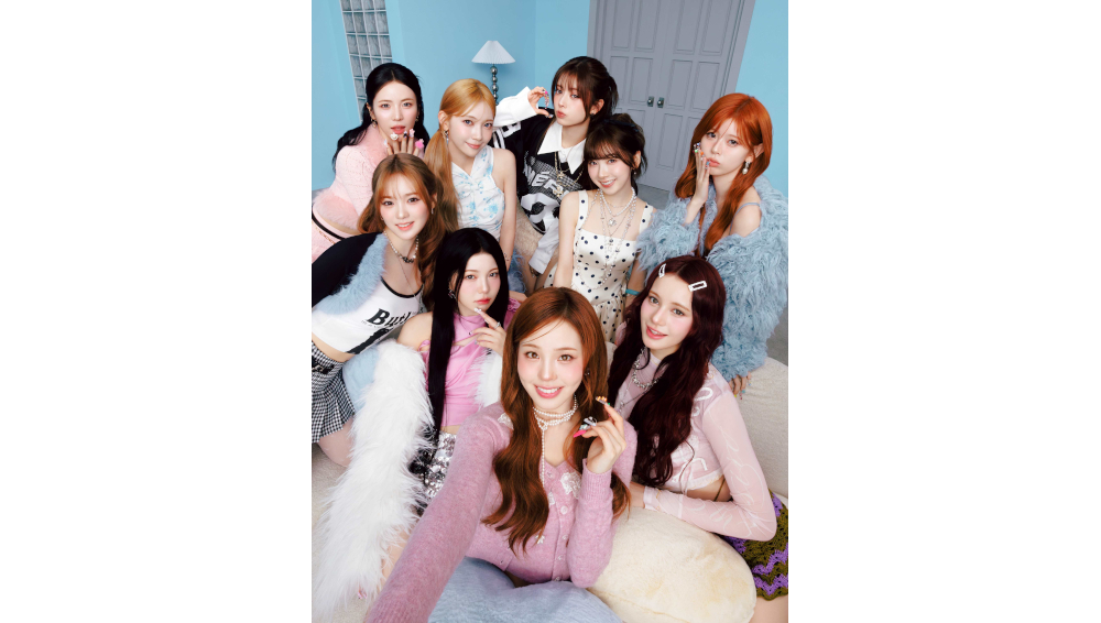 3rd Album『New Emotion』のリリースを記念し、SHIBUYA TSUTAYA 1Fを