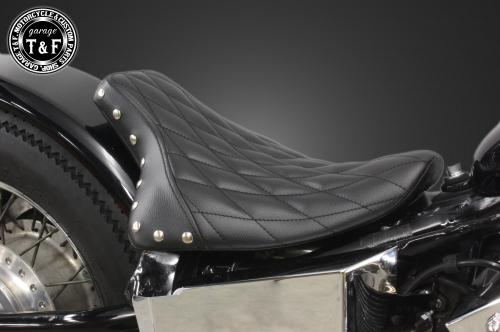 有限会社ガレージT&F / スティード400 スタッド付きシングルシート