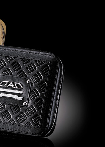 ラグジュアリー CDケース タイプ モノグラムレザー / インテリア | GARSON