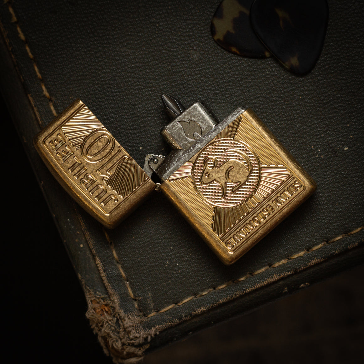 2025 Zippo Lighter & Multitool – GMK