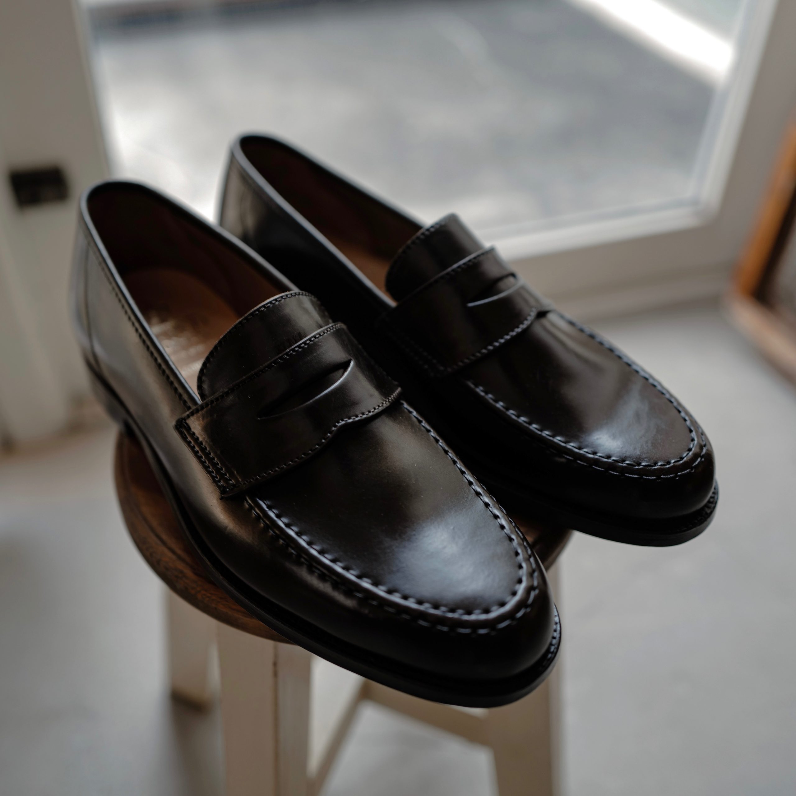 CROCKETT＆JONES/クロケット＆ジョーンズ】からコードバンを採用した