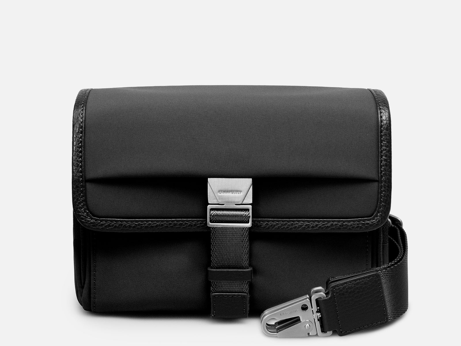 157 Essential Sling - GRAMS28