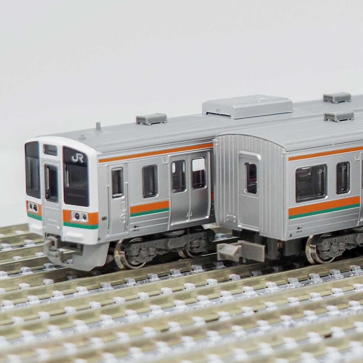 30975＞JR211系5600番台（K4編成・行先点灯） 4両編成セット（動力無し