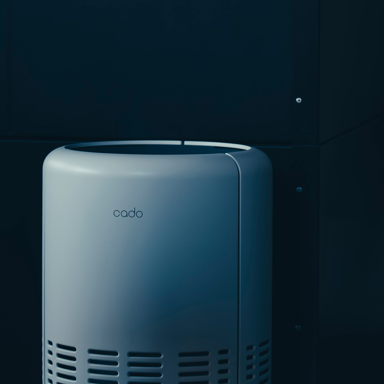 Cado(カドー) ～21畳 空気清浄機 『LEAF 250』 AP-B250-WH (ホワイト