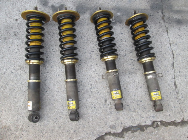 JZX100チェイサーにHKSハイパーMAXパフォーマー中古車高調を取り付け