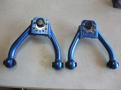 JZX100・90用／クスコ・調整式アッパーアーム入荷販売！｜交通事故