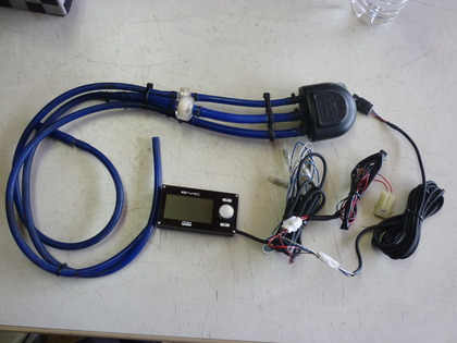 ブーストコントローラー HKS EVC5（中古）販売｜交通事故修理／キズ