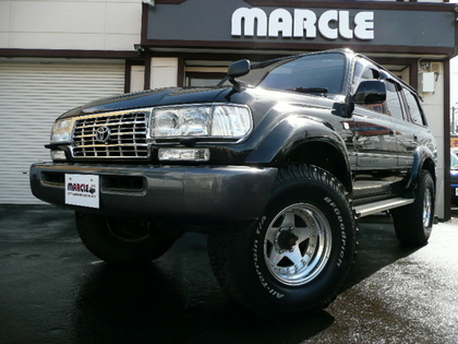 最終型ランクル80エアバックABS付き入庫しました