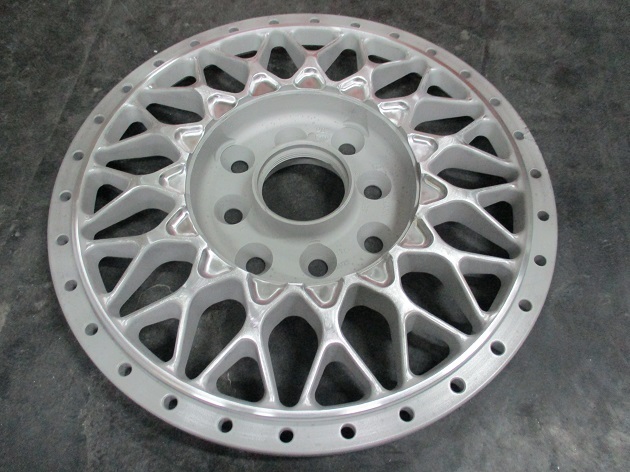 リバレル済(リム交換済)BBS RS 15インチのディスクポリッシュ加工＋