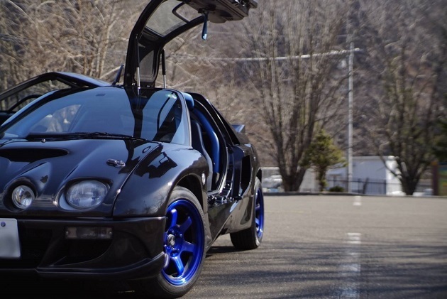 ブラッシュド+キャンディーブルーカスタムの14インチTE37をマツダAZ-1