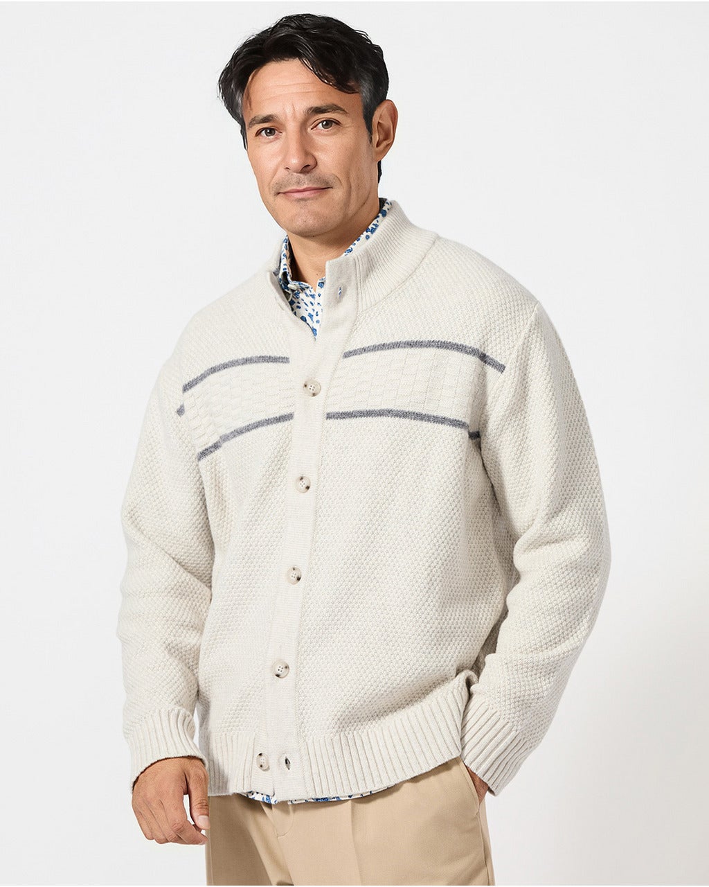 ボタンフロントニットカーディガン/DoCLASSE