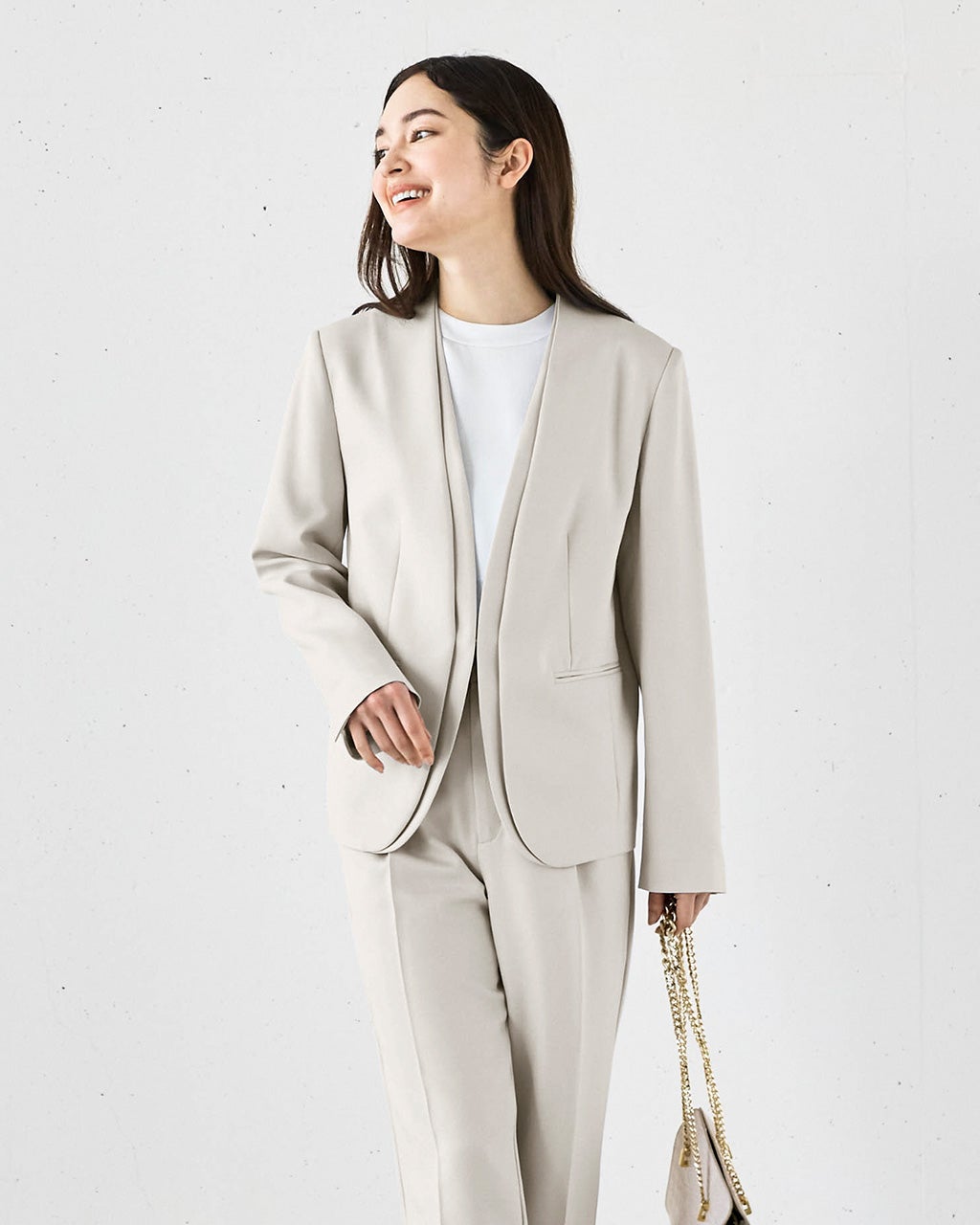 スマートツイル・ダブルVノーカラージャケット/DoCLASSE