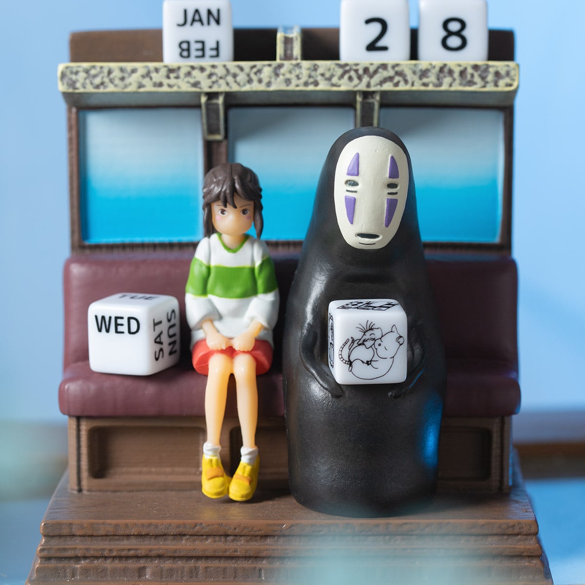 千と千尋の神隠し 万年カレンダー 海原電鉄に乗って | どんぐり共和国