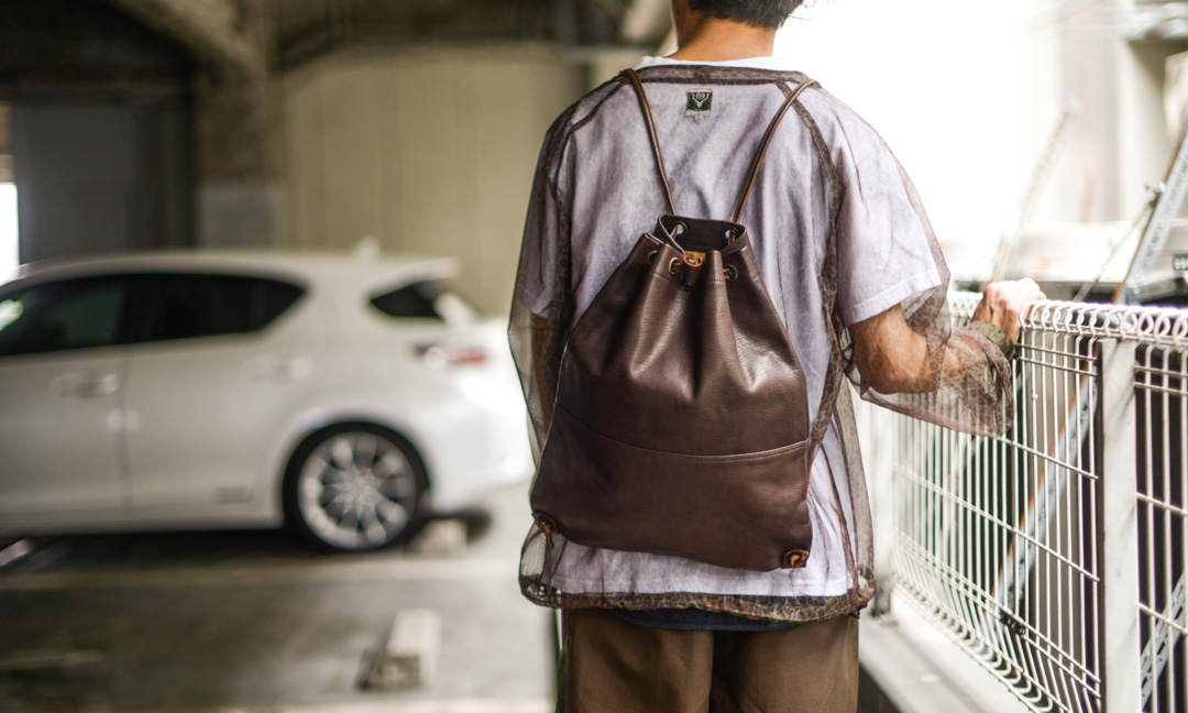 Vol.3957【MOTO：BAG27 GOAT LEATHER KNAPSACK】｜AUBERGE・Needles