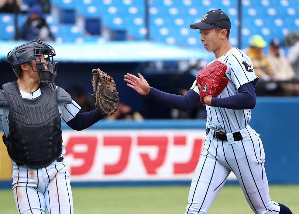 エース高橋が寒さ吹き飛ばす熱投 東海大札幌高が10年ぶり神宮で白星