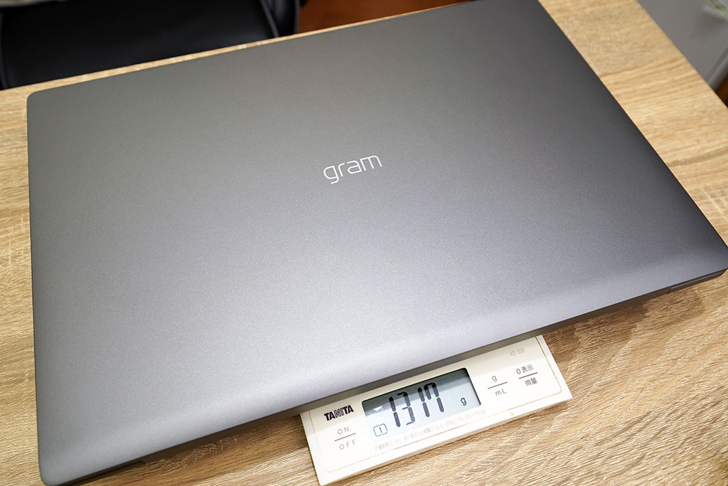 LG gram 17Z90Nレビュー】2020年の最新技術をコンパクトな筐体に