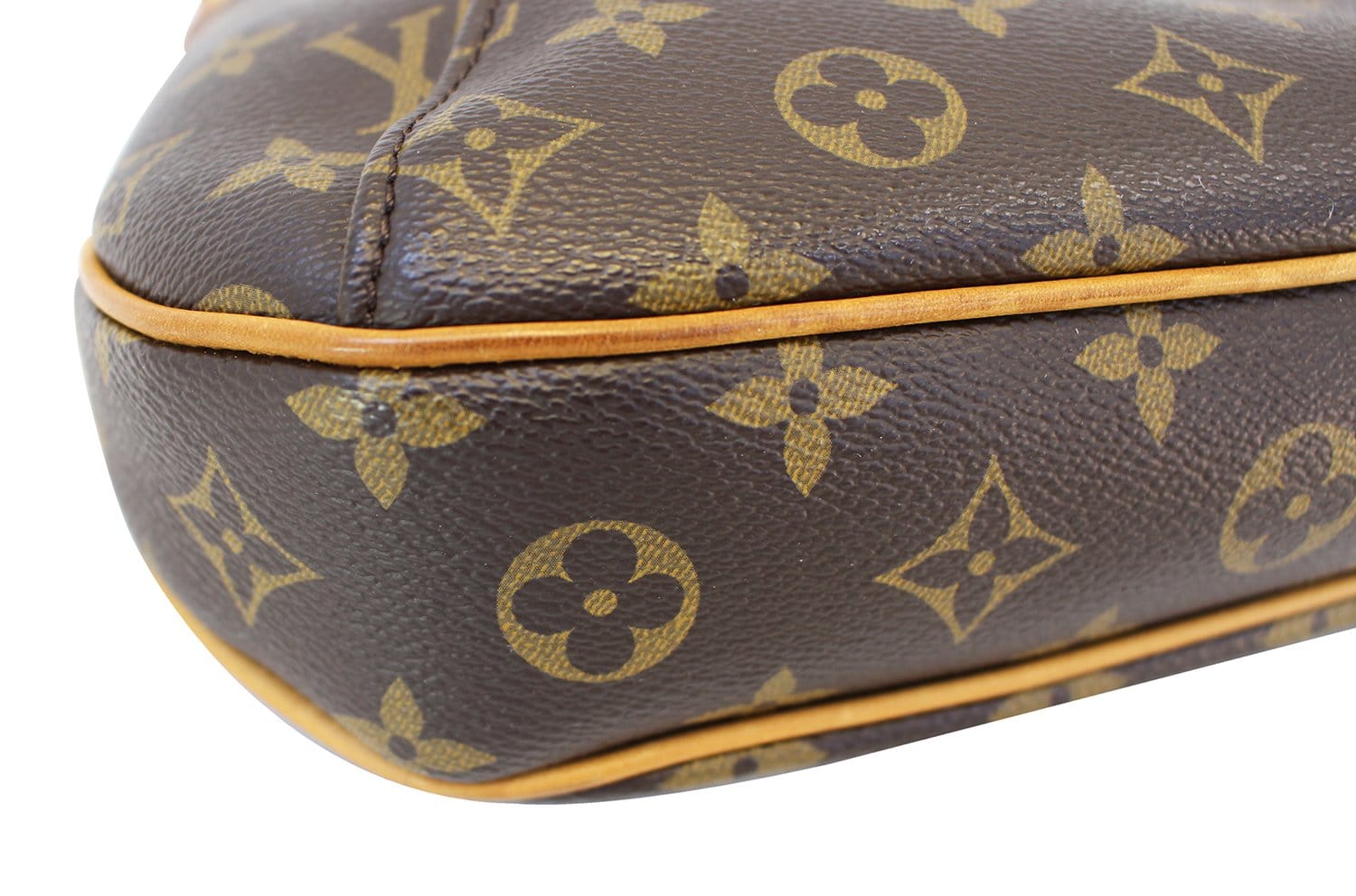 LOUIS VUITTON Monogram Thames PM Shoulder Bag