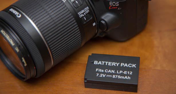 EOS Kiss X7でLP-E12互換バッテリーを使ってみたよ。 | 電気通う