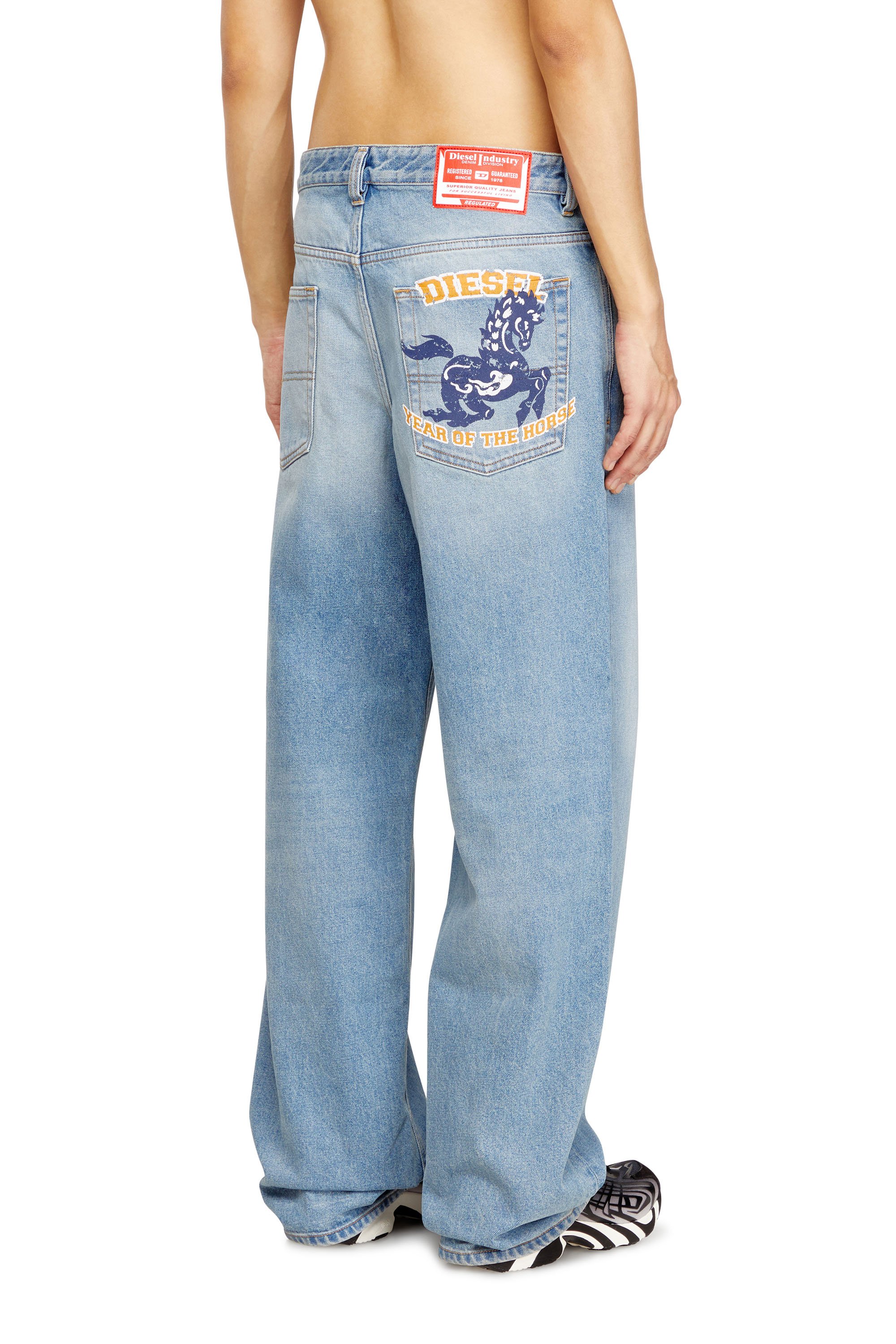 Relaxed Jeans - 2001 D-Macro | ライトブルー | メンズ | DIESEL