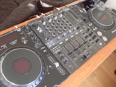 Pioneer Cdj 1000 MK3 + Djm 800 - DJ Booths | DJResource